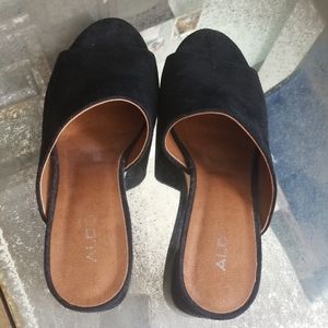 Aldo slip ons sz 9 1/2